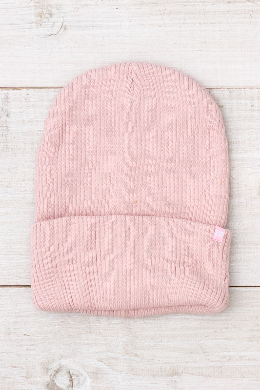 Шапка жіноча